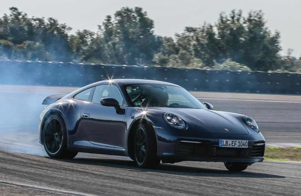 Porsche kondigt nieuwe 911 aan