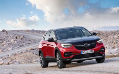 Opel introduceert Grandland X Hybrid4