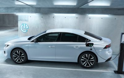 Peugeot introduceert 508 Hybrid